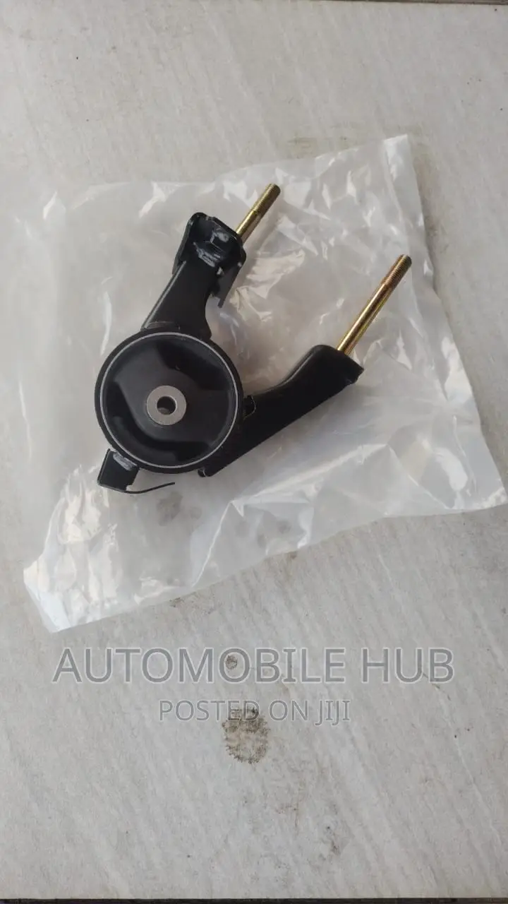 Toyota Left and Right Engine Mounting