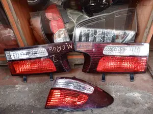 Toyota Estima Backlights