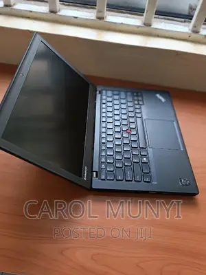 Laptop Lenovo ThinkPad X250 8GB Intel Core I7 HDD 500GB