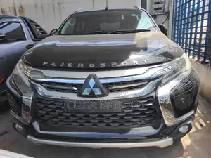 Mitsubishi Pajero V80 3.0 VR-I 2016 Matt Black