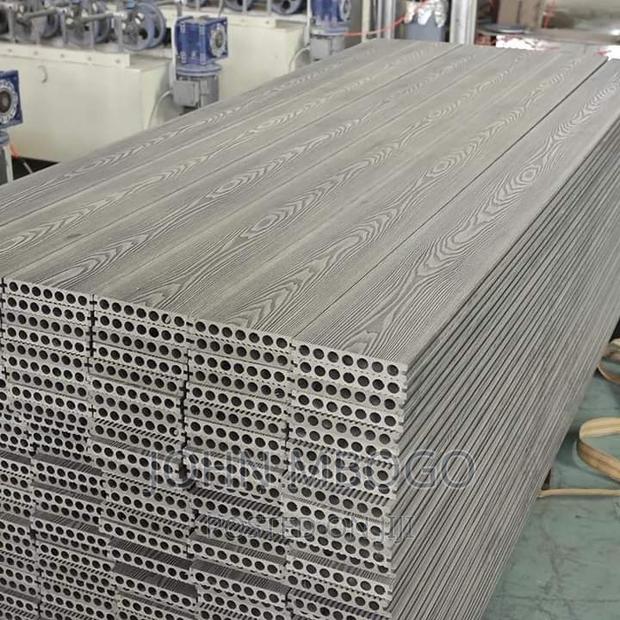 Decking Flooring/Outdoor Flooring.,