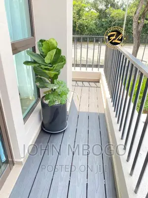 Wooden Plastic Decking / Outdoor Flooring