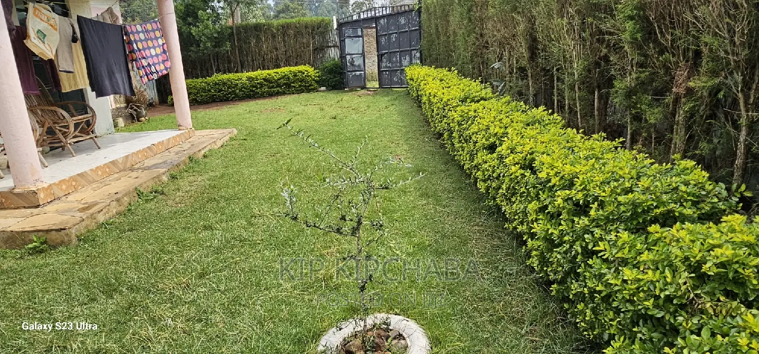 2bdrm Bungalow in Outspan, Racecourse for sale