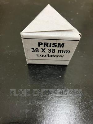 Glass Prism 38M X 38M Equilateral - thumbnail 2