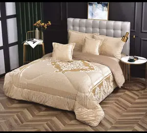 6 by 7 Silkish Duvet Set Size 6 by 7