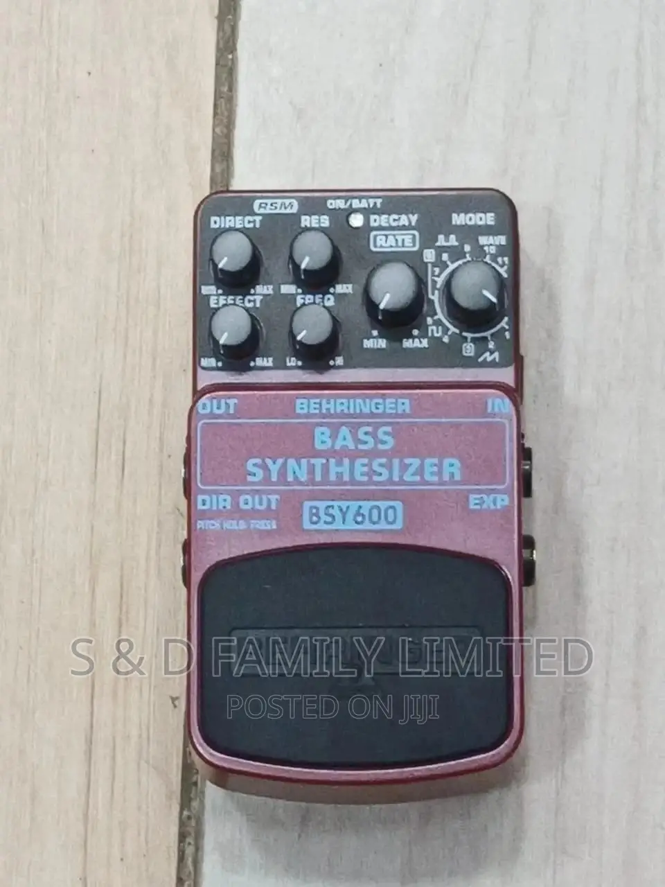 Behringer BSY600 Bass Synthesizer