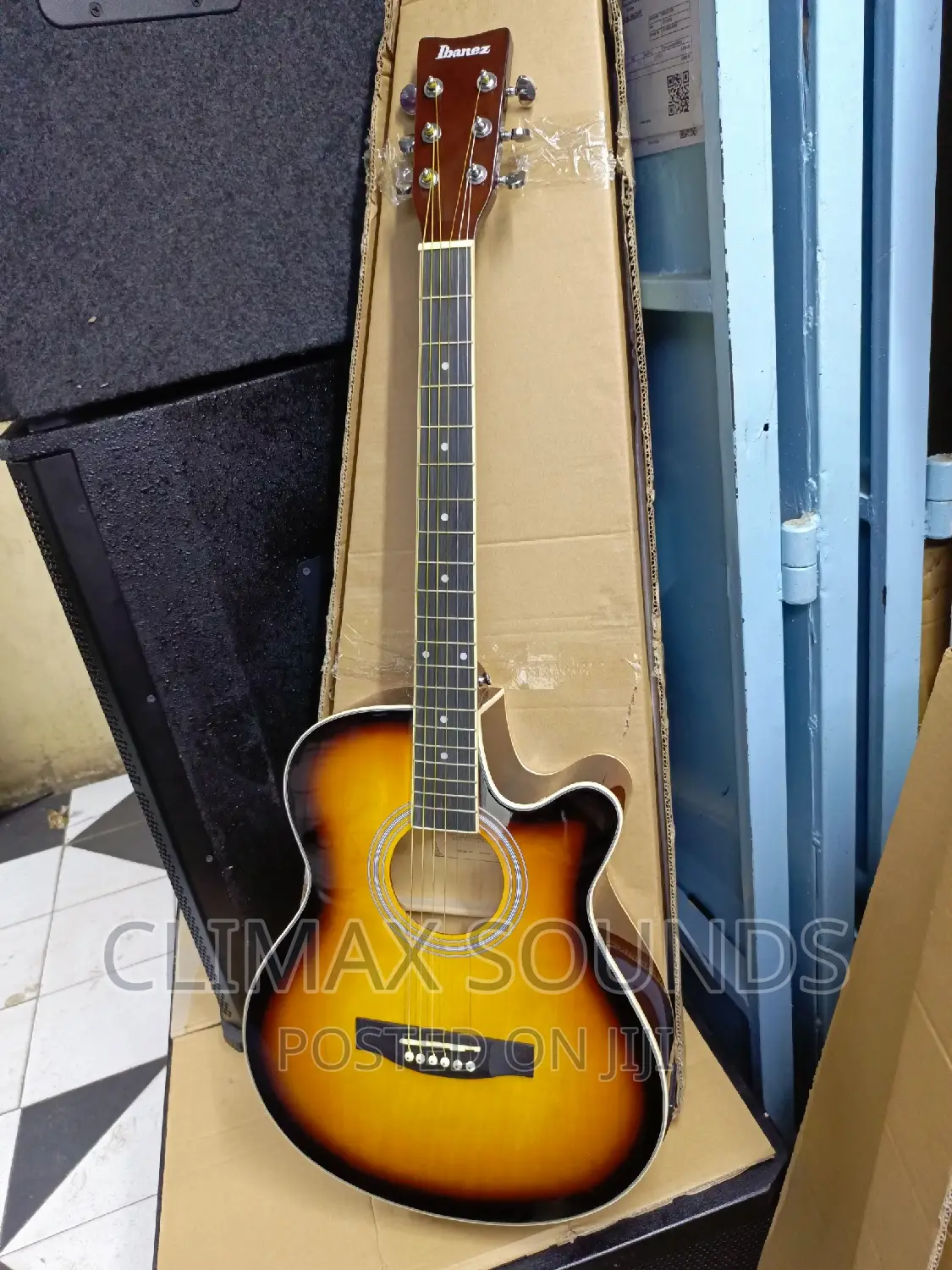 Semi Acoustic Ibanez 40 