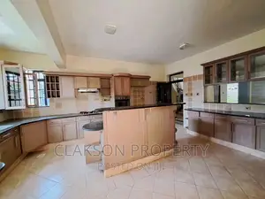 5bdrm Townhouse / Terrace in Lavington for rent