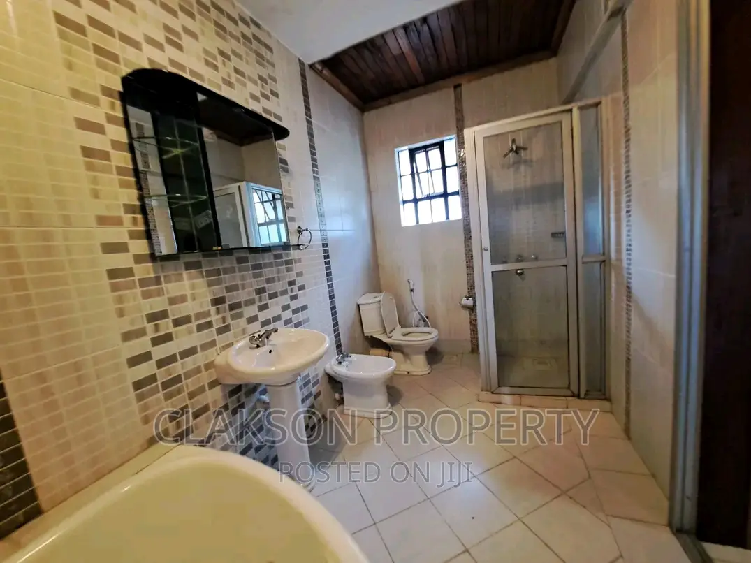5bdrm Townhouse / Terrace in Lavington for rent