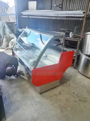 Meat Chiller. Curved Glass Meat Display