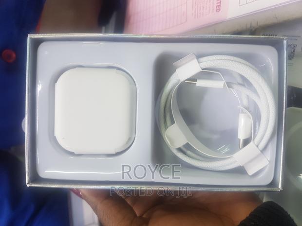 iPhone 15 Pro Max 35W Power Adapter ( USB C to C Cable) - thumbnail 3