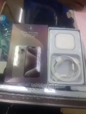 iPhone 15 Pro Max 35W Power Adapter ( USB C to C Cable)