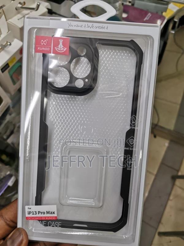 iPhone 13 Pro Max, With 4-Corner Shockproof Phone Cover 6.7