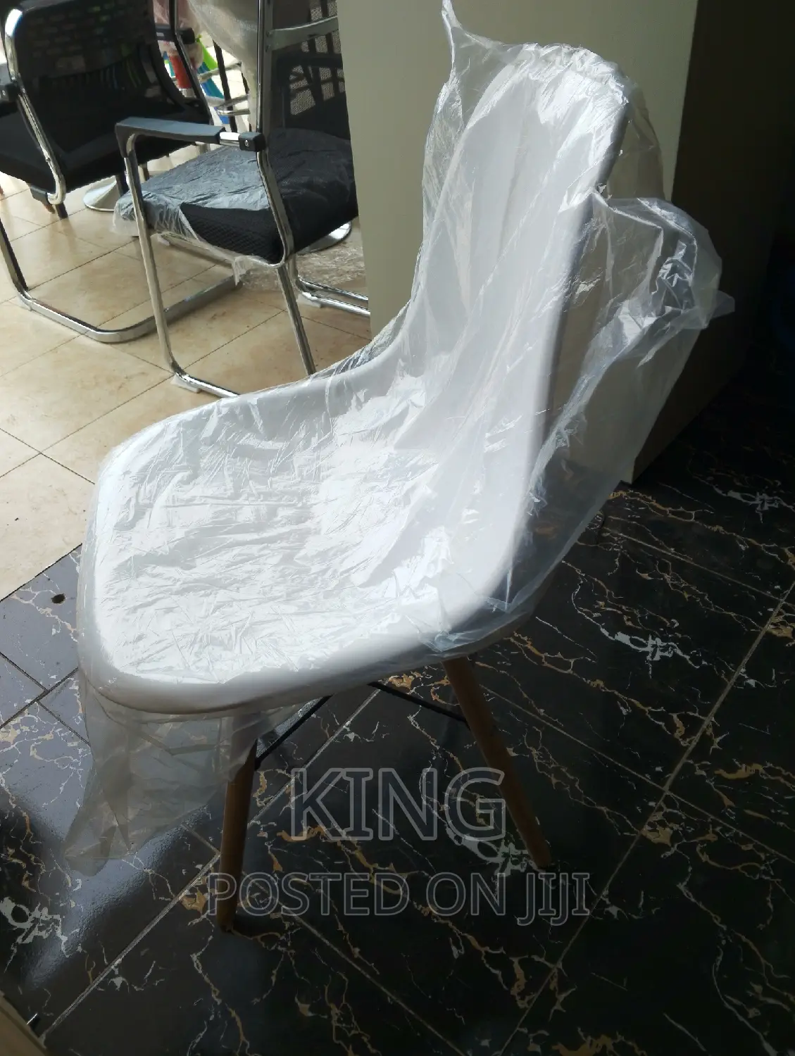 Eames Chair Eames Chair Eames Chair Eames Chair Eames Chair