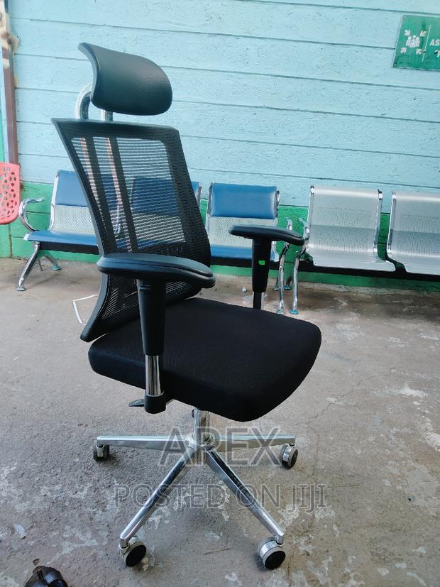 Orthopedic Executive Office Chair - thumbnail 3