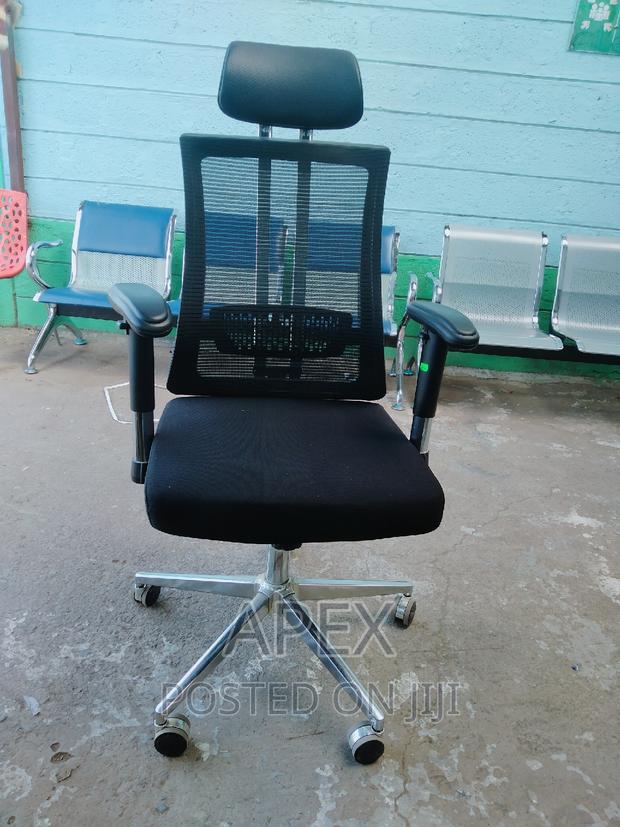 Orthopedic Executive Office Chair - thumbnail 2