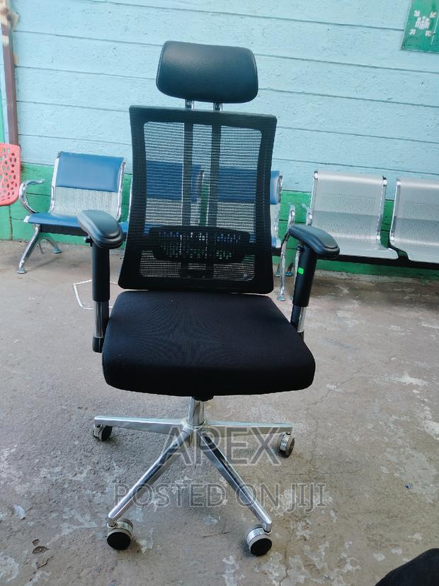 Orthopedic Executive Office Chair - thumbnail 4