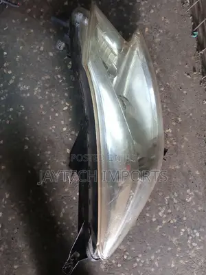 Nissan Note Headlight