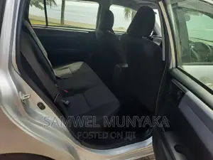Toyota Corolla Fielder 2017 Silver