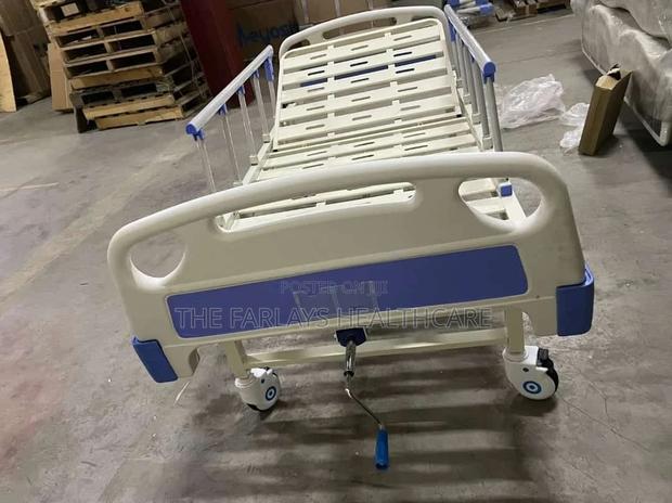 Hospital Bed Single Crank With Matress.