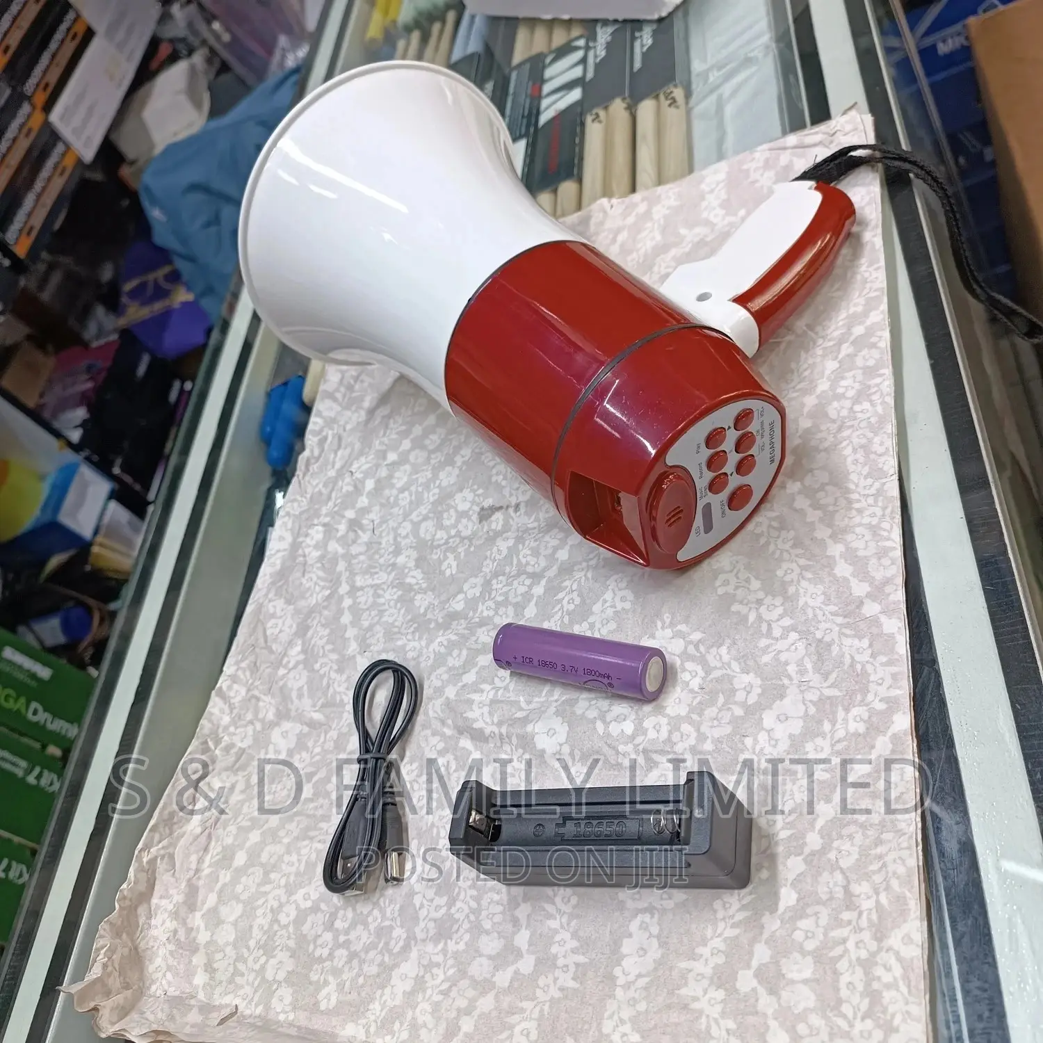 Rechargeable Megaphone 25 Watts