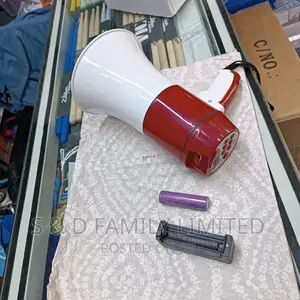 Rechargeable Megaphone 25 Watts
