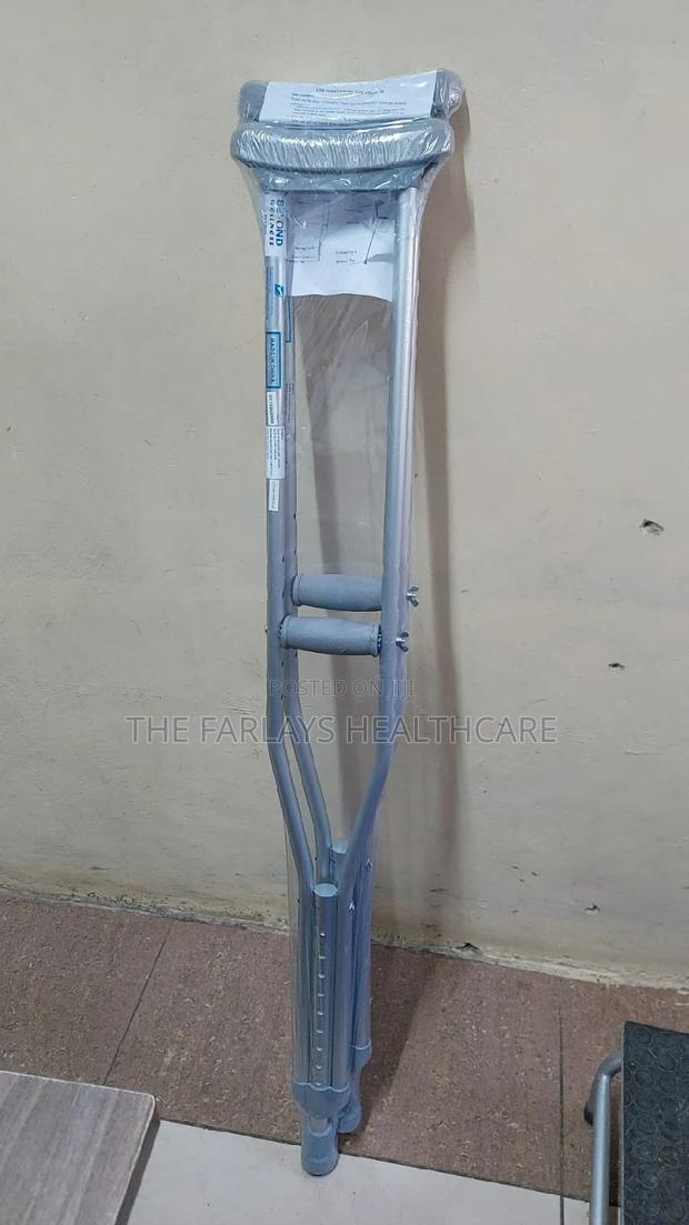 Axilliary Crutches Pair*":