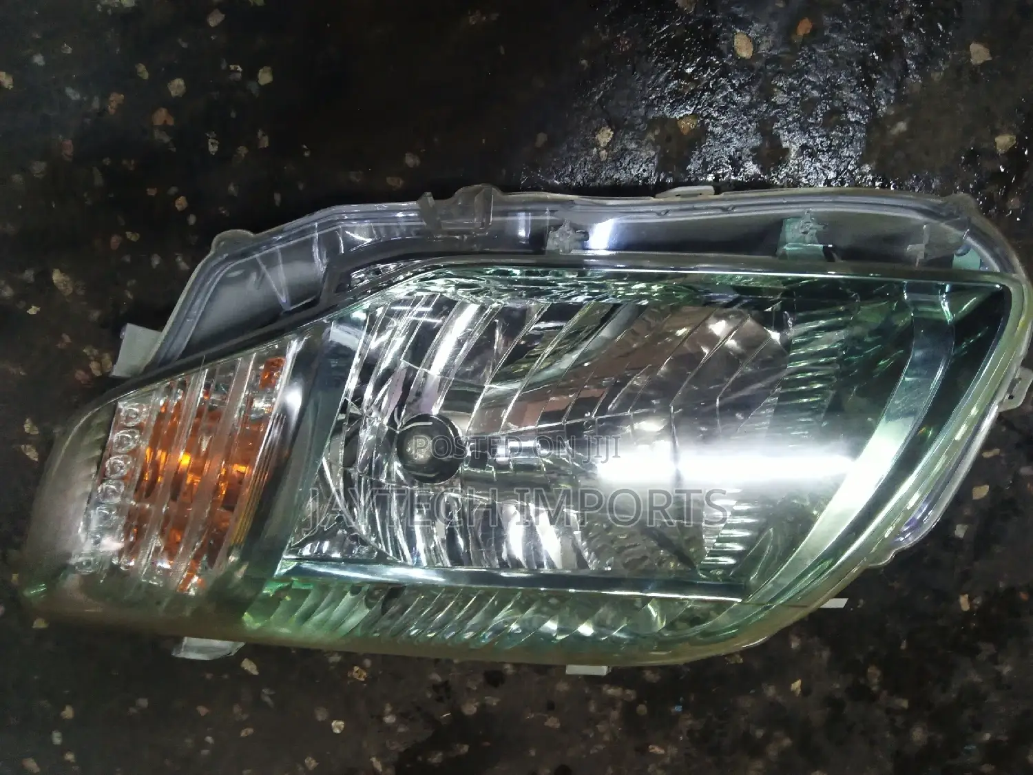 Filder/Axio Non Headlight