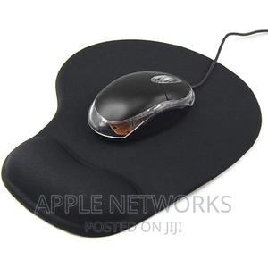 Mouse Pad With Wrist Support - thumbnail 2