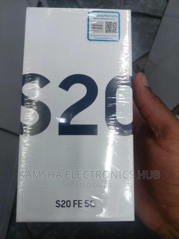 New Samsung Galaxy S20 FE 128 GB Blue
