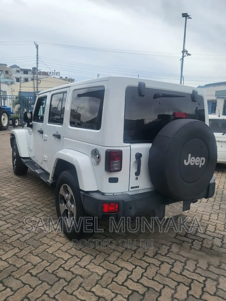 Jeep Wrangler Sahara 4x4 2016 Pearl