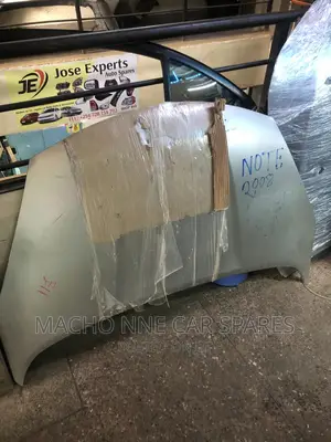 Nissan Note 2008 Bonnet