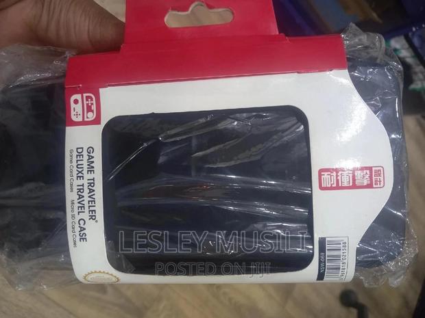 Nintendo Switch Game Traveller Case - thumbnail 2