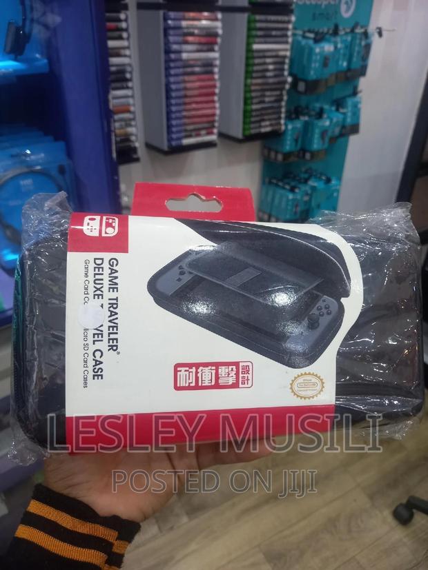 Nintendo Switch Game Traveller Case - thumbnail 3