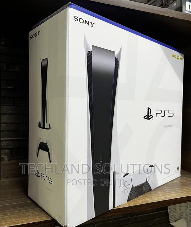 New Sony Playstation 5 - thumbnail 3