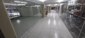 Shop to Let