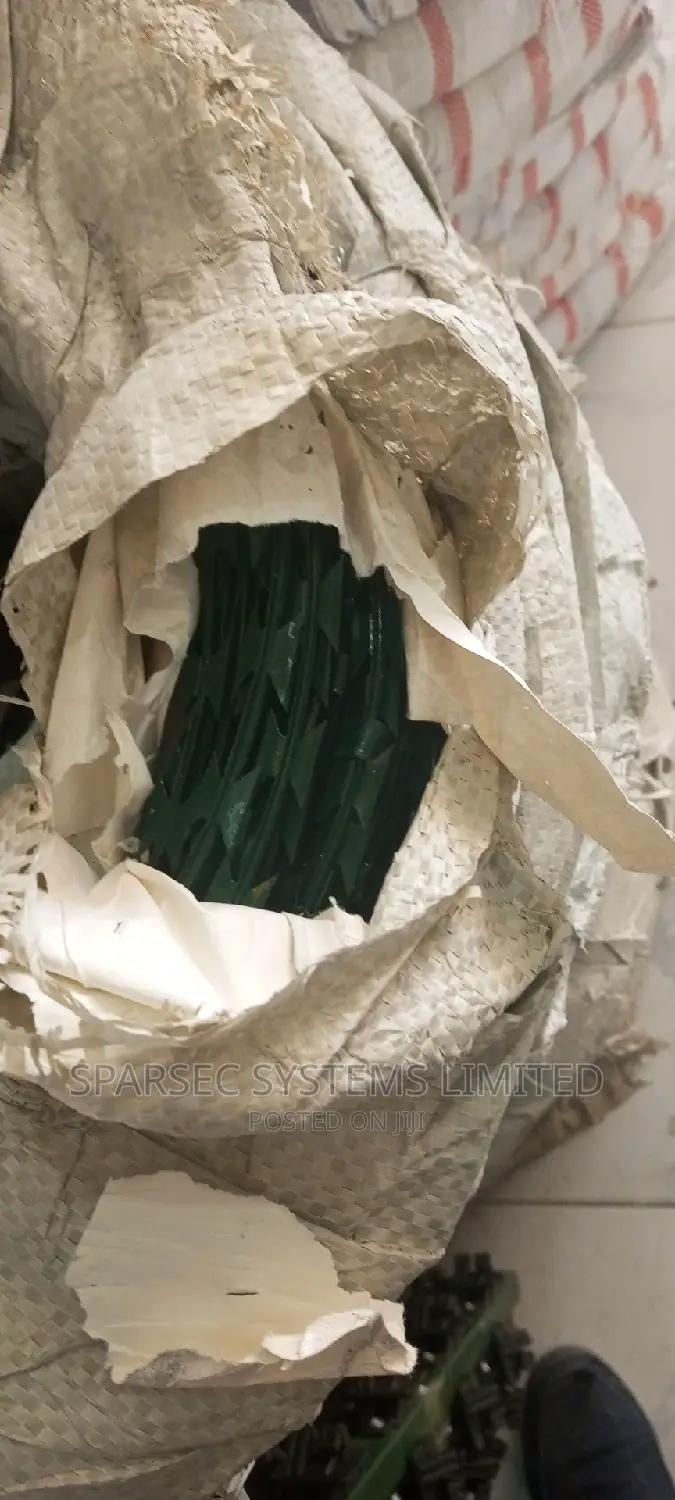 Razor Wire Green