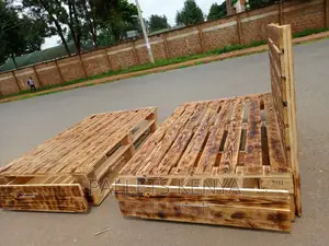 Pallet Bed- 5*6 Blazed Pallet Bed With Drawers. (DL02)