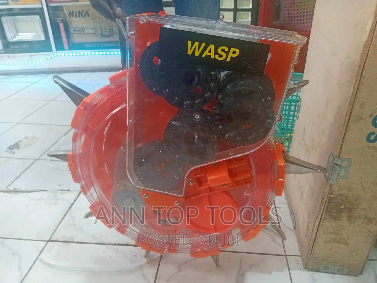 Wasp Seed Weeder