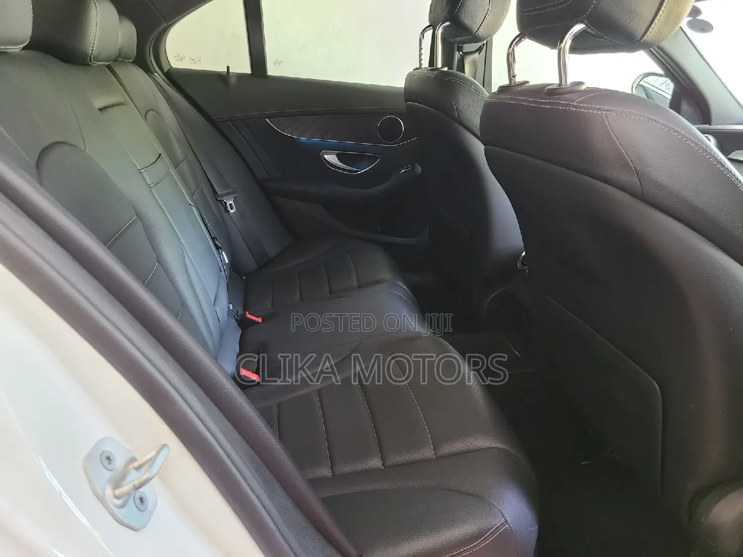 Mercedes-Benz C220 2016 White