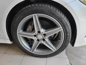 Mercedes-Benz C220 2016 White