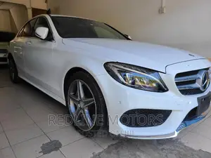 Mercedes-Benz C220 2016 White