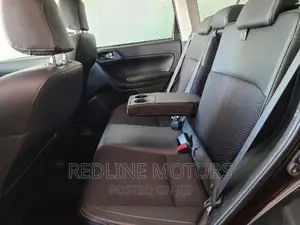 Subaru Forester 2.0XT Touring AWD 2017 Black