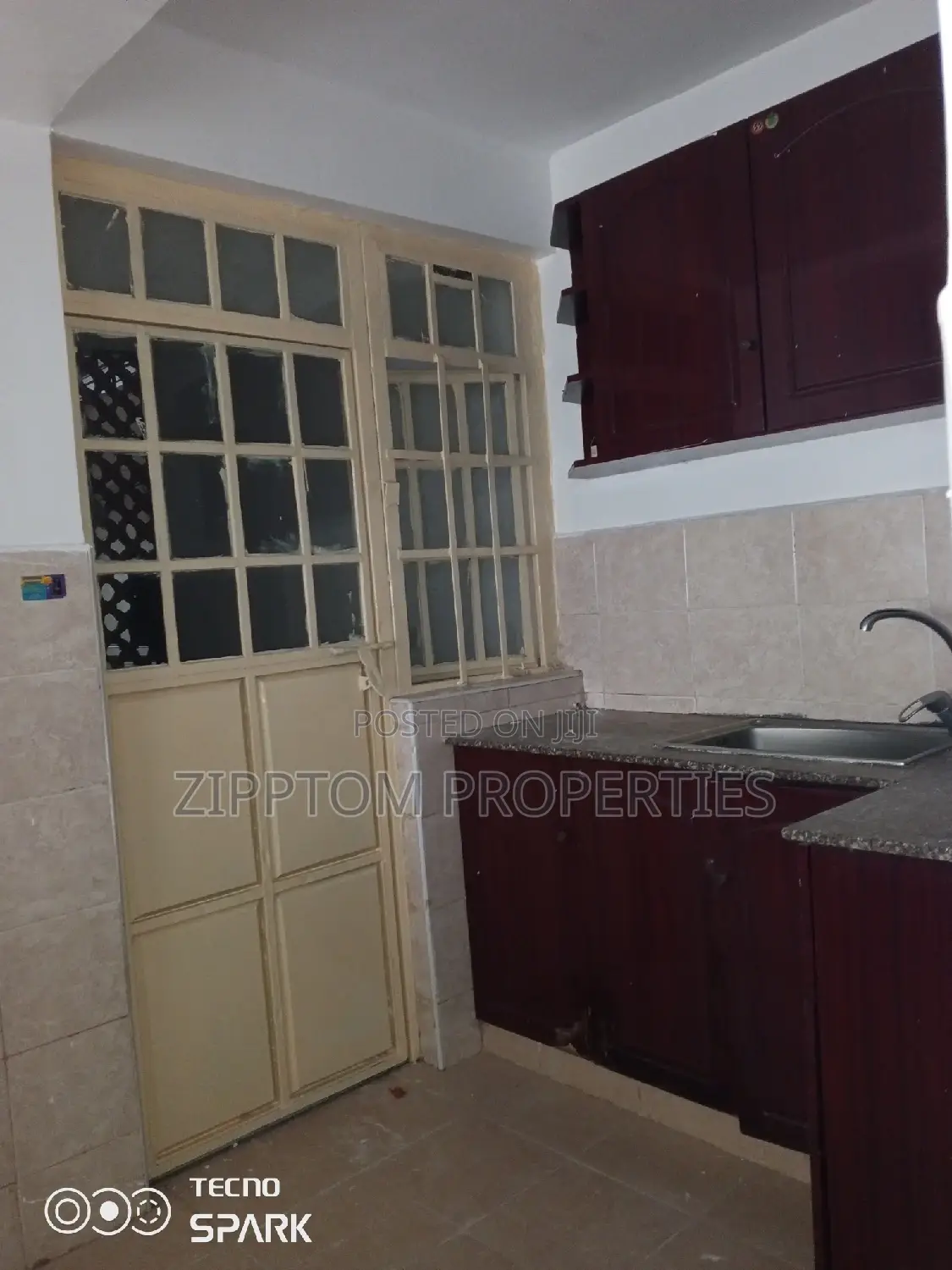 2bdrm Apartment in Mbagathi Way for rent