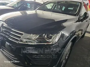 Volkswagen Touareg 2016 Matt Black