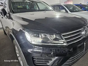 Volkswagen Touareg 2016 Matt Black