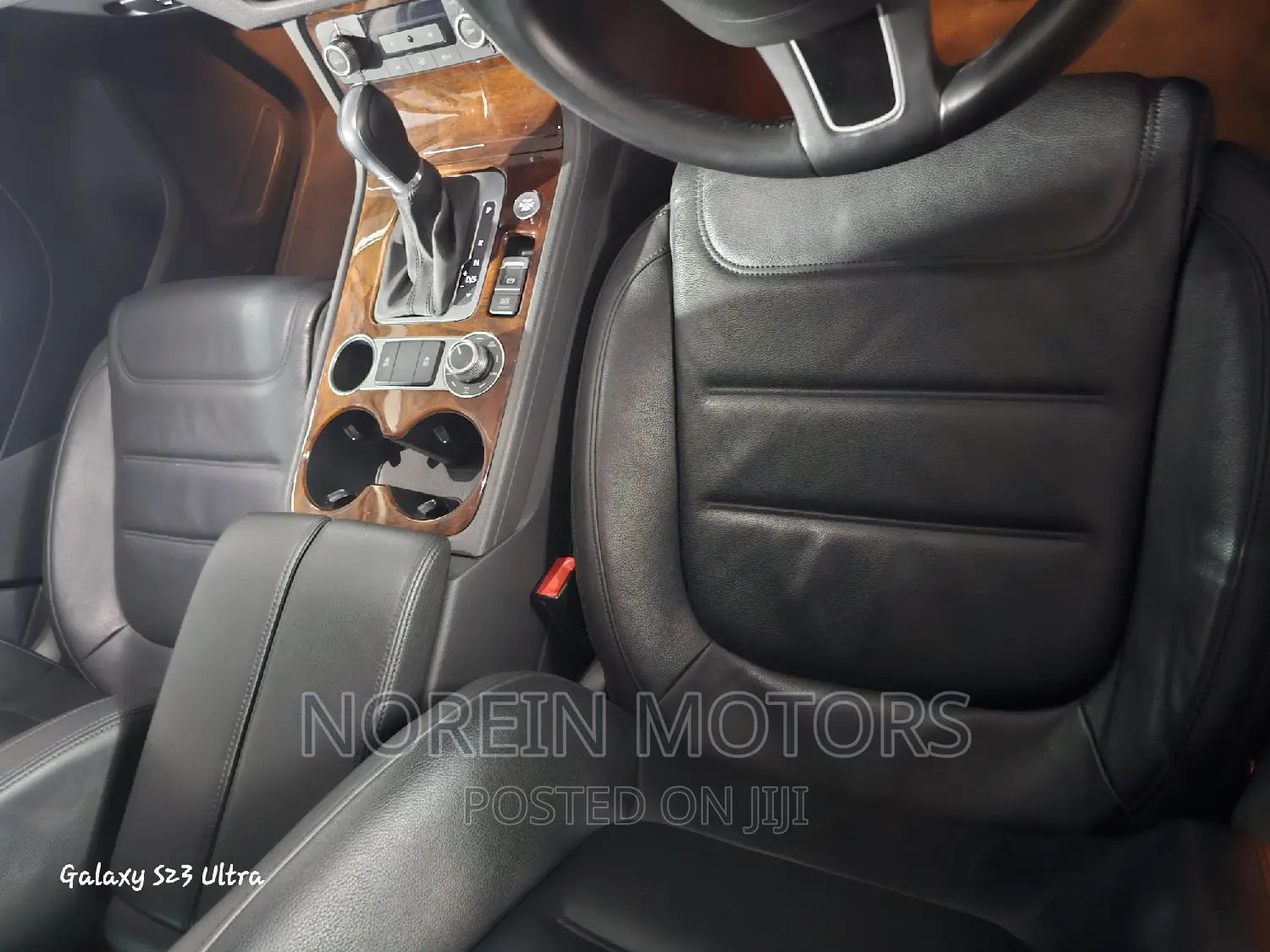 Volkswagen Touareg 2016 Matt Black