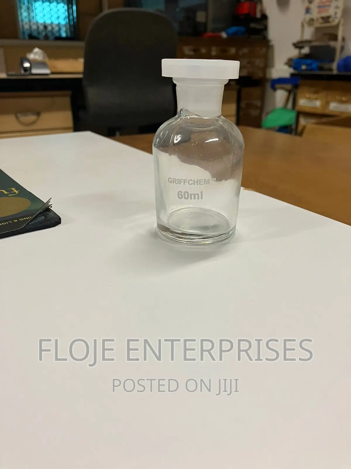 Reagent Bottle With Plastic Stopper Clear 60 Ml