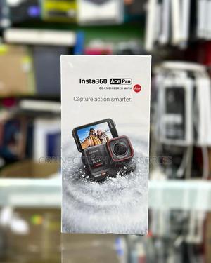 Insta360 ACE PRO Waterproof Camera Co-Engineered With Leica - thumbnail 2