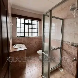 3bdrm Townhouse / Terrace in Lavington for rent